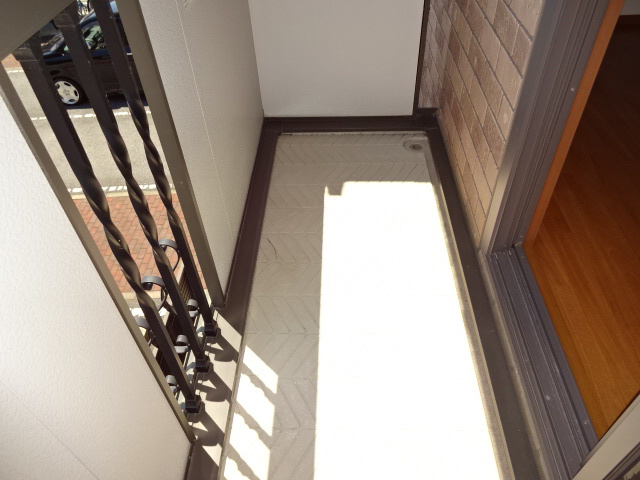 たつの市龍野町中村のハイツのバルコニー