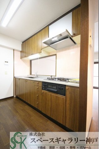 ファミール岡本のキッチン|※お部屋により仕様が異なる場合がございます※