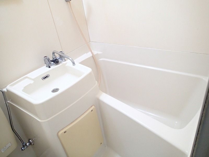 コーポオザワ新小岩の浴室