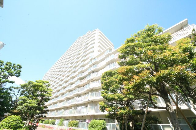 ファミールハイツ明石参番館の外観