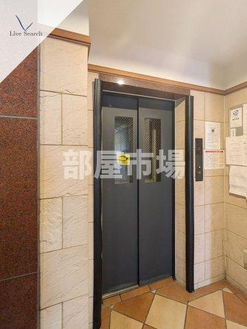 ロイヤルグリーン本郷のその他共用部分|エレベーター