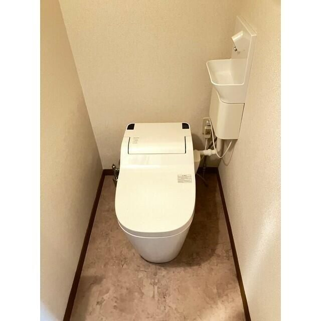 ロイヤルグリーン本郷のトイレ