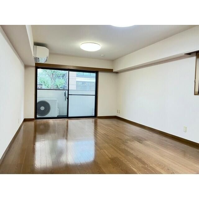 ロイヤルグリーン本郷の寝室