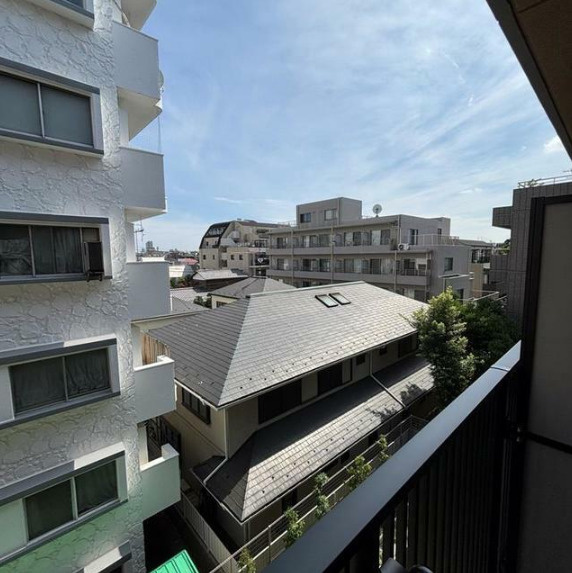 リビオメゾン東北沢の展望