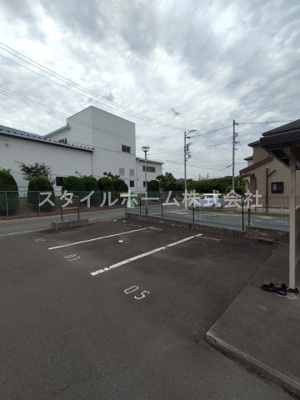 【駐車場】 | ルミナス白鳥A