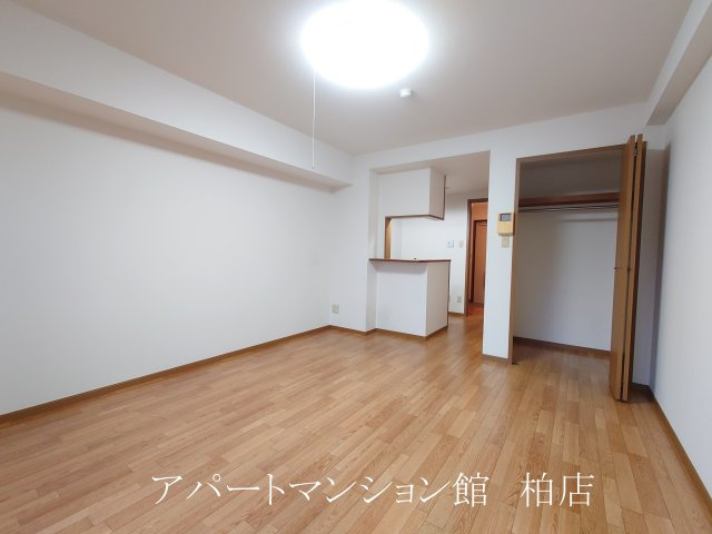 セルフィール西原の寝室