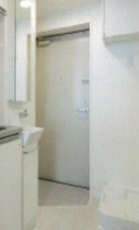 ＳＩＮＣＲＥＡＳＥ代田橋の玄関