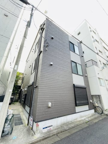 ＳＩＮＣＲＥＡＳＥ代田橋のエントランス