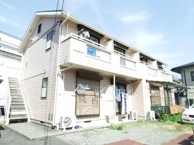 横浜市金沢区釜利谷西1丁目のアパートの画像