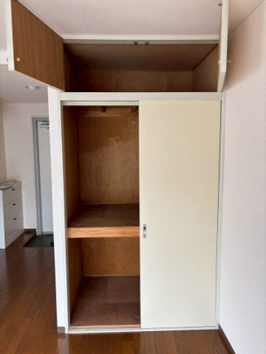 【収納】 | イグチマンション | たっぷりとした収納スペースです