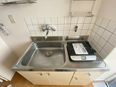 【キッチン】 | ピーナッツ | コンパクトなキッチンで掃除もラクラク