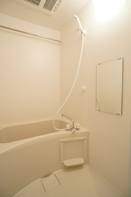 【浴室】 | ラ・シャンス | 落ち着いた空間のお風呂です