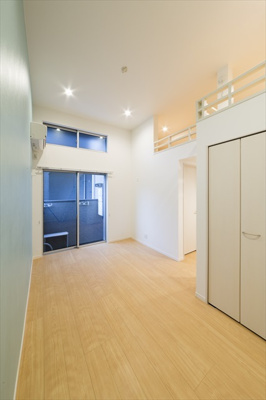 【居間・リビング】 | ラブリーレジデンス相模原 | ゆったり過ごせる居間です