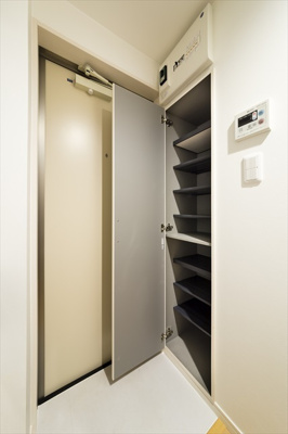 【玄関】 | ラブリーレジデンス相模原 | シンプルで使いやすい玄関です