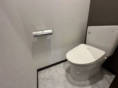 【トイレ】 | 綾瀬市霞台戸建 | 落ち着いたトイレです