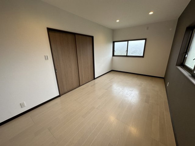 【洋室】 | 綾瀬市霞台戸建 | 個人の部屋や寝室として使える洋室です