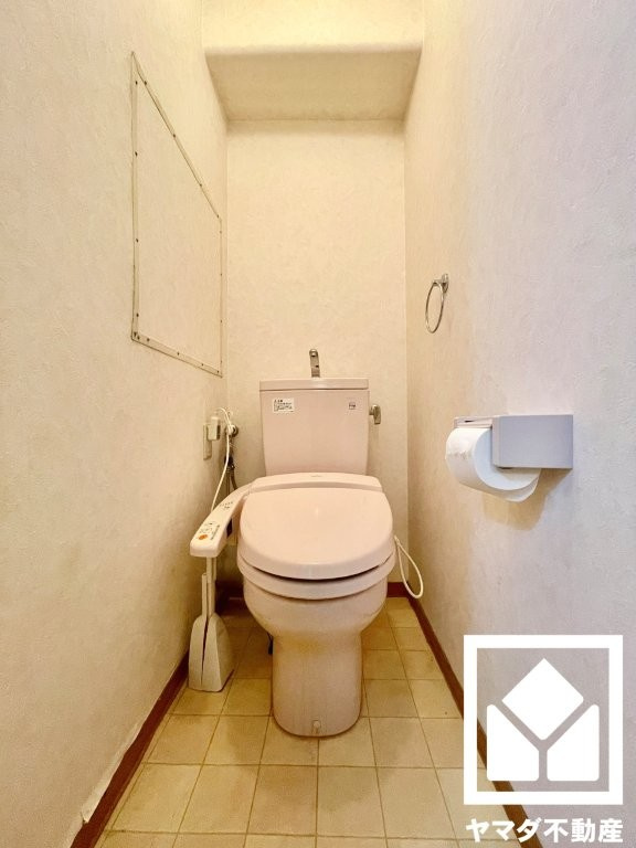 コトーハイツ伏見稲荷A棟のトイレ