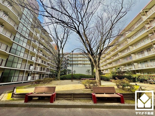 コトーハイツ伏見稲荷A棟の外観