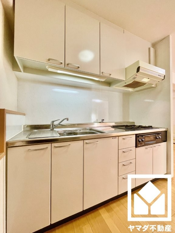 コトーハイツ伏見稲荷A棟のキッチン