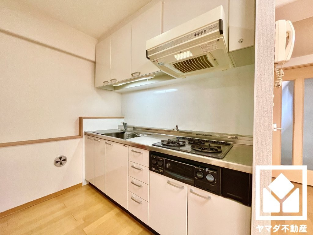 コトーハイツ伏見稲荷A棟のキッチン