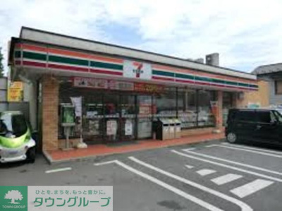 セブンイレブン八王子千人町1丁目店 徒歩4分。コンビニ 260m