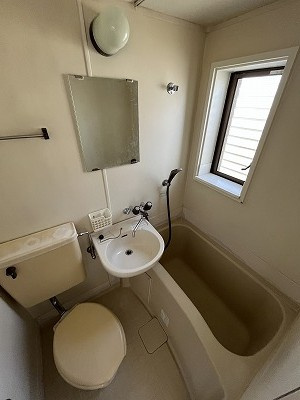リバーハイムＵの浴室