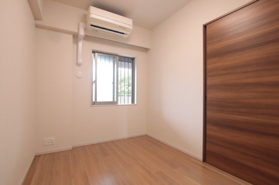 ※エアコンは残置物です