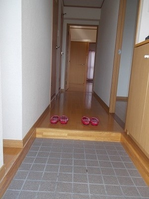 アンティムの玄関