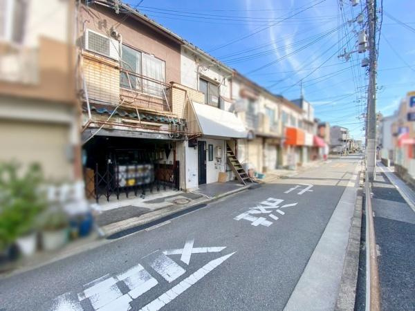 【前面道路含む現地写真】 | 松原中央東三国小学校約550ｍ、長尾中学校約230ｍ!!