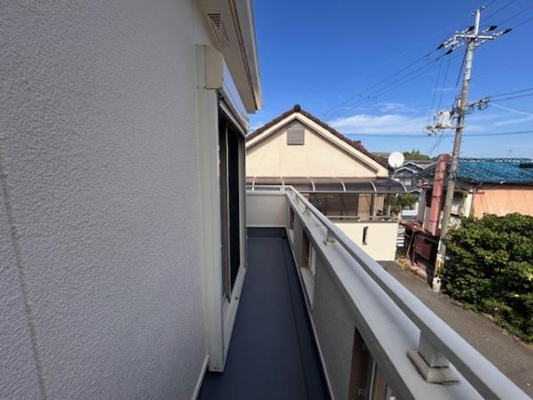 【バルコニー】
