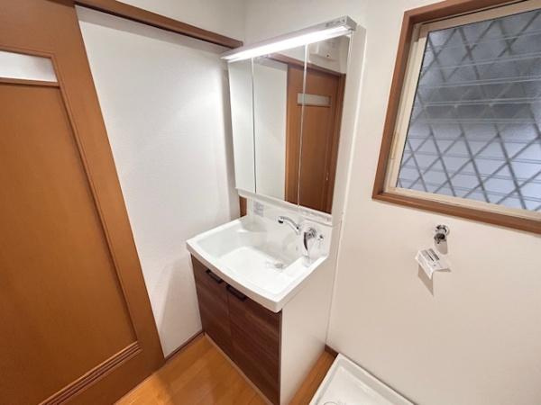 【独立洗面台】