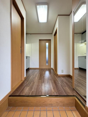 【玄関】 | カサローゼ東出雲