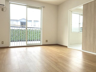 【洋室】 | レピュート平清水　C棟