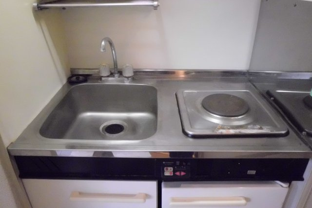 レオパレススワンのキッチン
