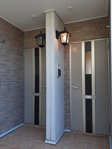 メゾン・サングリーンのエントランス