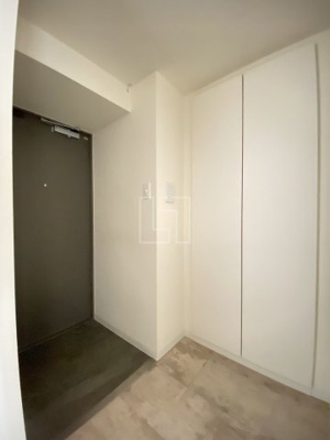 【玄関】 | LaCASA玉造 | LaCASA玉造（ラカーサ玉造）　玄関スペース