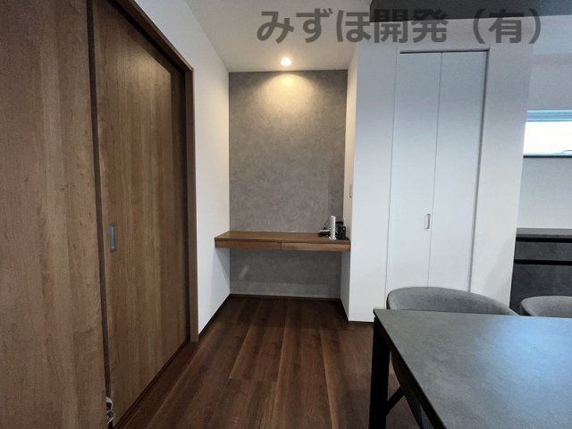 天童市中里5丁目7-15の居間・リビング|9/21撮影