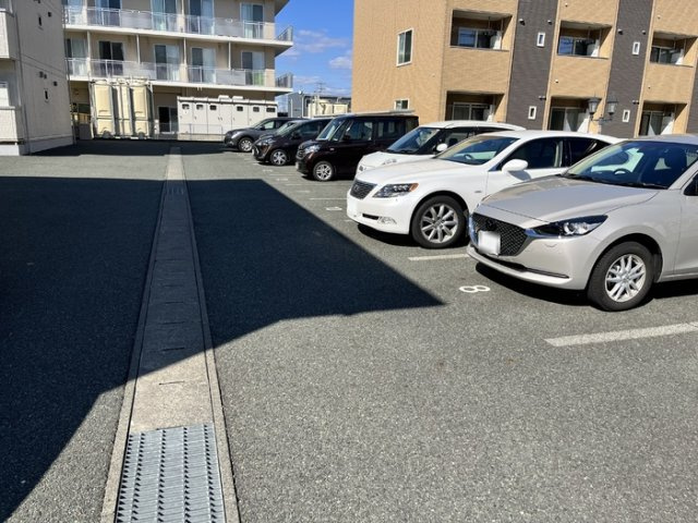 セジュールRa・Si・Sa　Aの駐車場