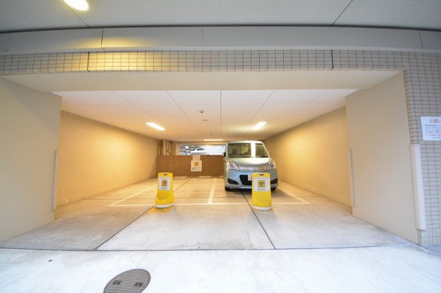 ドゥーエ玉造の駐車場|ドゥーエ玉造　駐車場