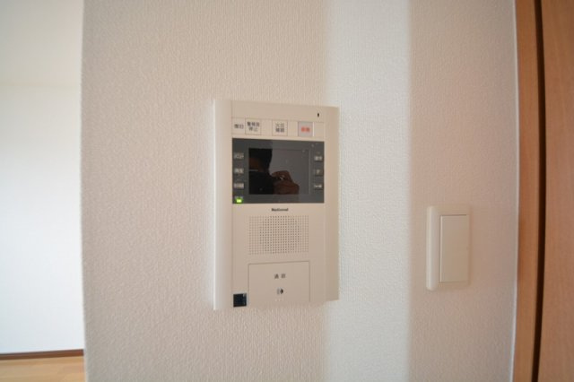 ドゥーエ玉造のセキュリティ|ドゥーエ玉造　モニターホン付きインターホン