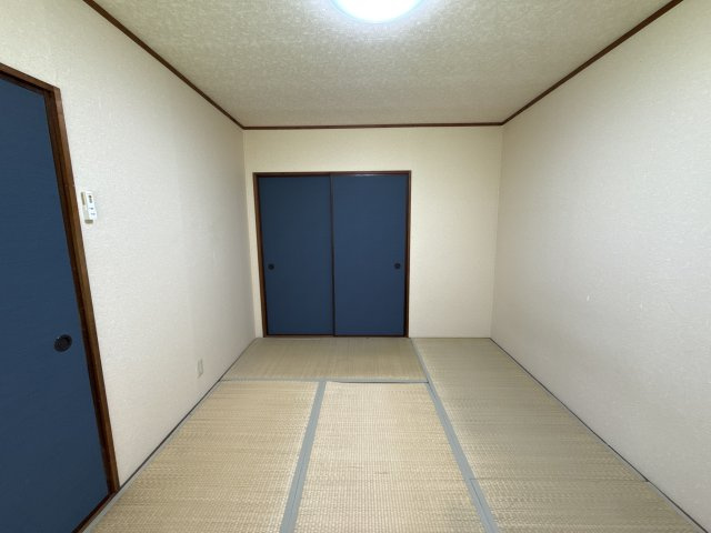 やまやコーポの寝室