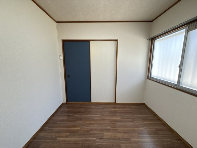 やまやコーポの子供部屋