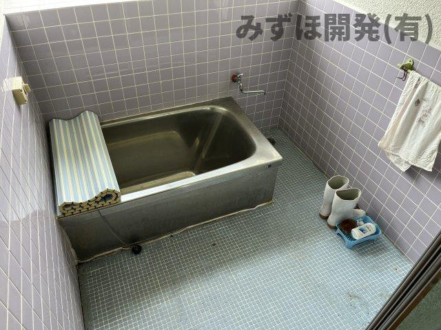 村山市大字稲下1190の浴室