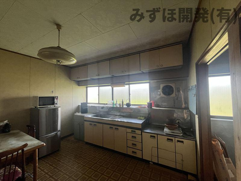 村山市大字稲下1190のキッチン