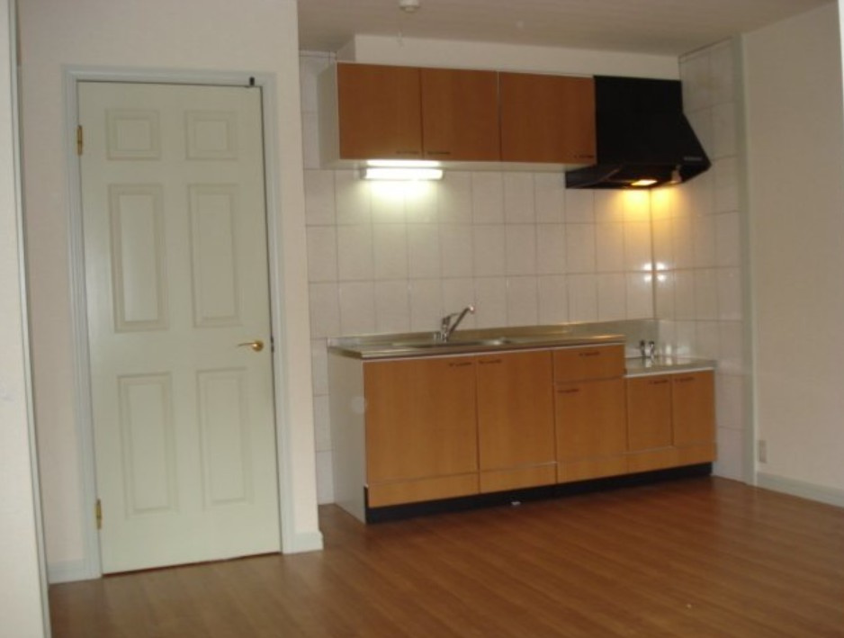 川崎市麻生区片平６丁目のアパートの居間・リビング