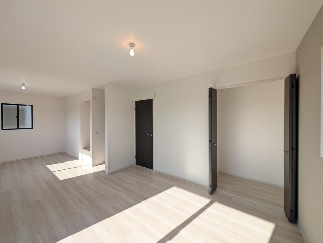 【洋室】 | アーバンスタイル高崎市下豊岡町1期ー② | 家族構成によって間仕切り可能な仕様です♪