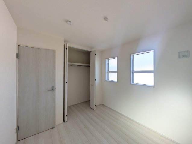 【洋室】 | リーブルガーデン.S渋川市行幸田第2ー①