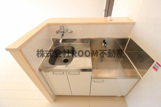 LIEN MON COEUR（ﾘｱﾝﾓﾙｸｰﾙ）の玄関