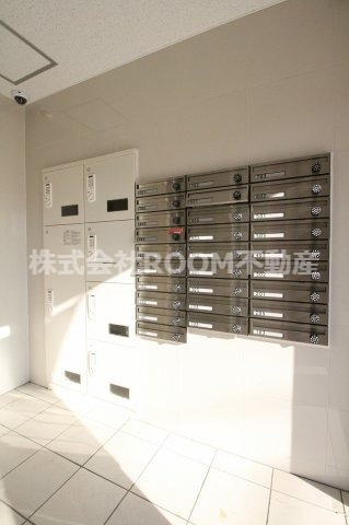 LIEN MON COEUR（ﾘｱﾝﾓﾙｸｰﾙ）の駐車場