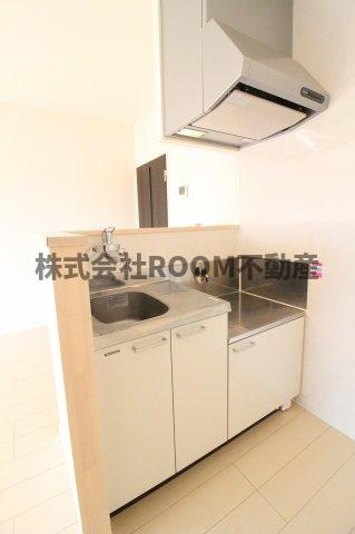 LIEN MON COEUR（ﾘｱﾝﾓﾙｸｰﾙ）のキッチン